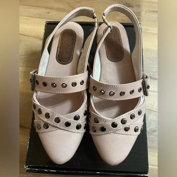 Freebird Blair Pink Flats (9 - fit 8-8.5) - Picture 3 of 10